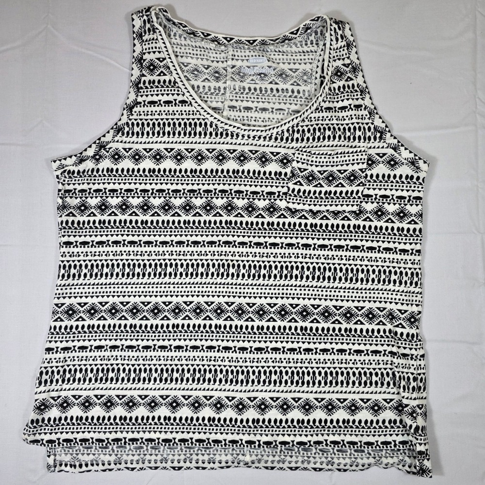 Old Navy Boyfriend Tank Top Small Black White Geometric Tribal Print Pocket